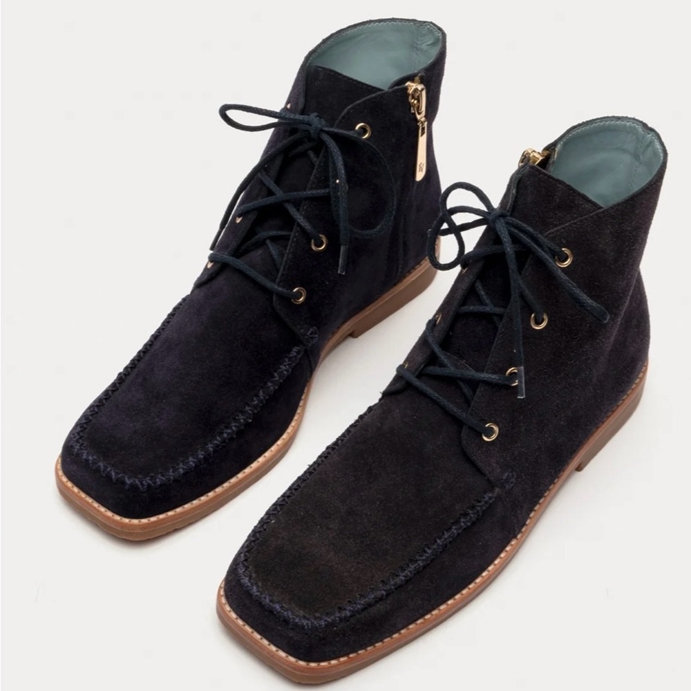 Frances valentine Davis Suede Boot Navy Size 10M NIB